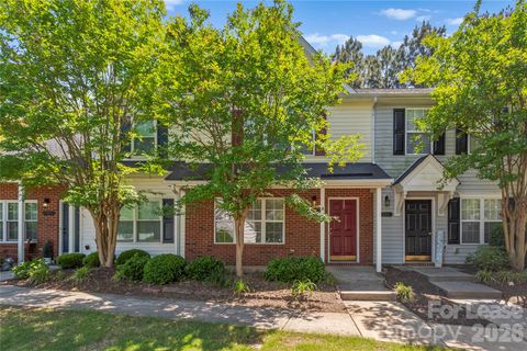 Photo of 148 Mangum Circle, Mooresville, NC 28117 (MLS # 4378561)