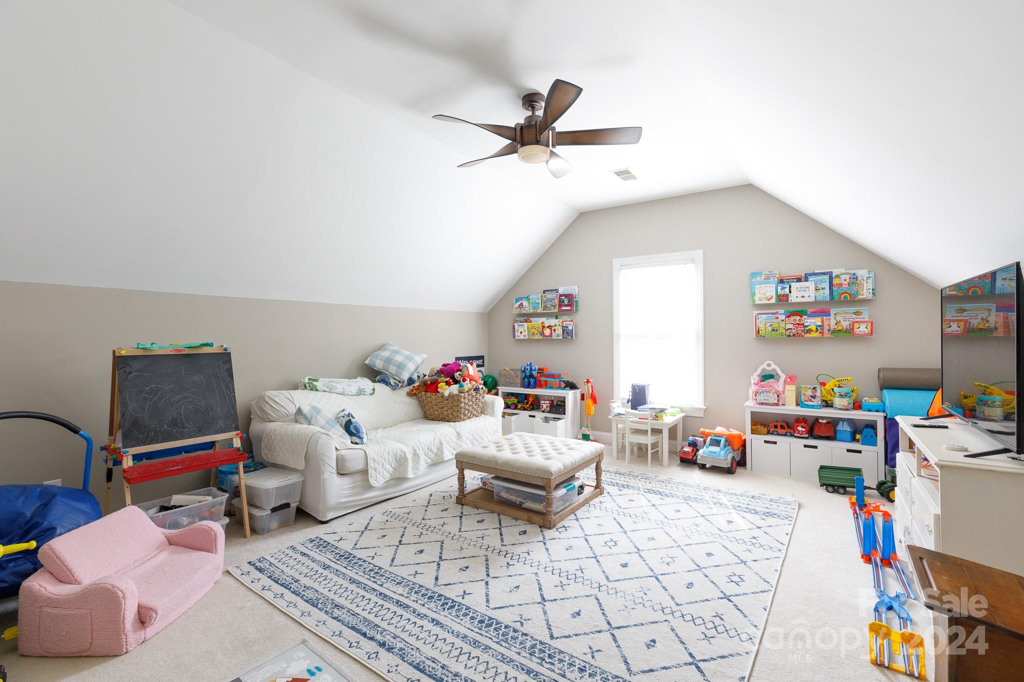 Oakhurst - Residential