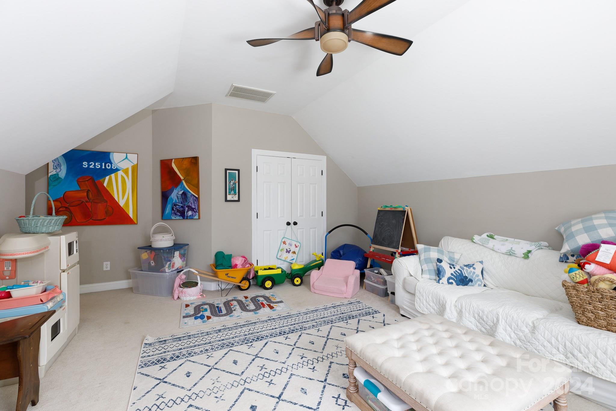 Oakhurst - Residential