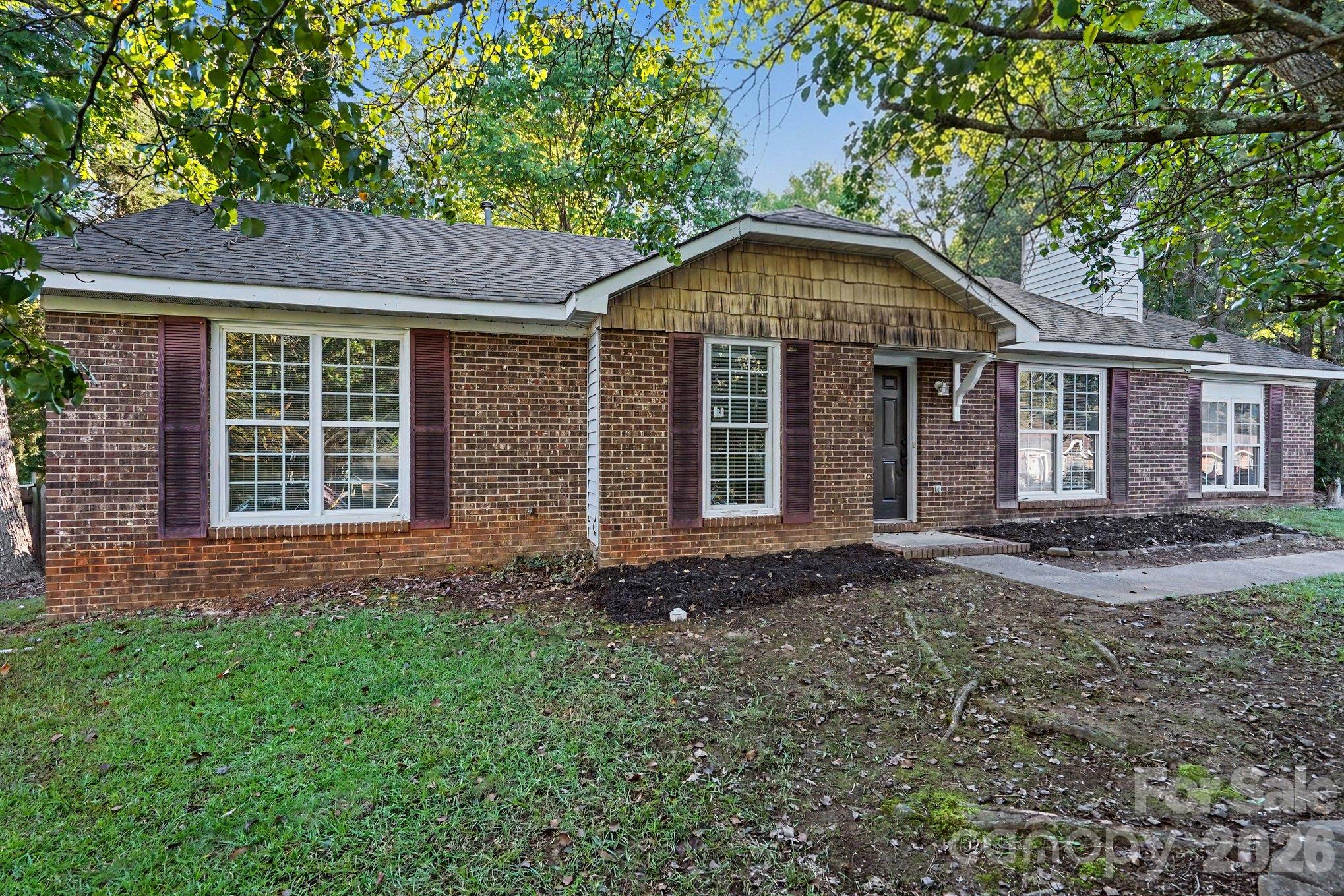 6411 Rocklake Drive
