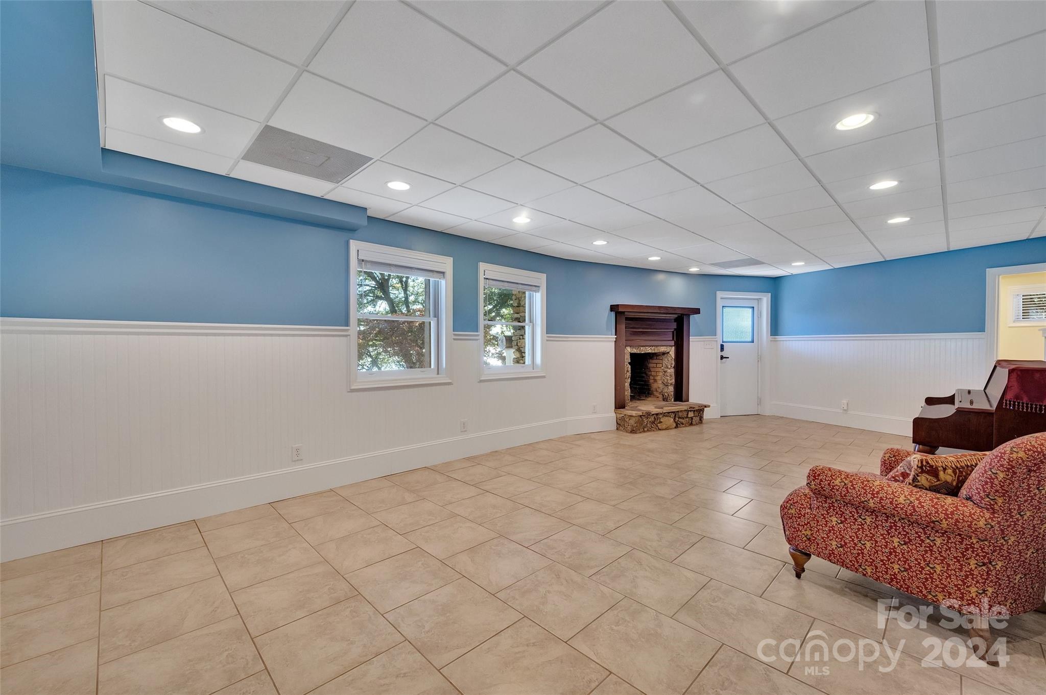 Tega Cay - Residential