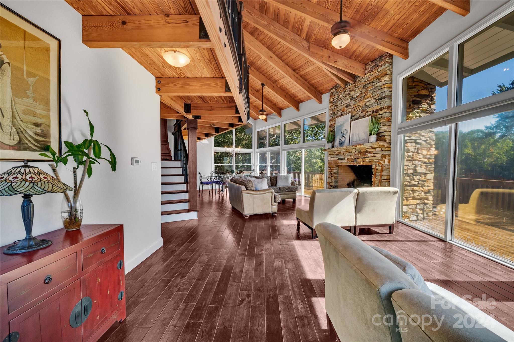 Tega Cay - Residential