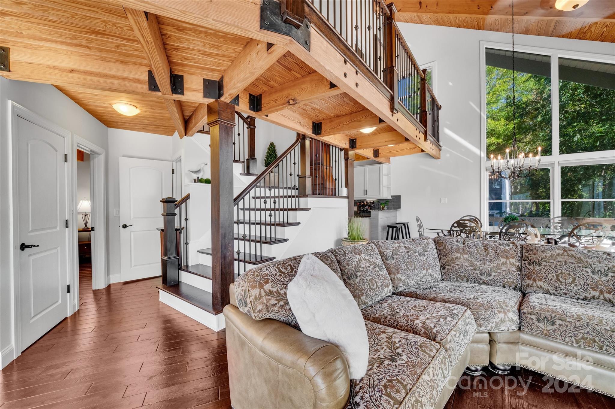 Tega Cay - Residential