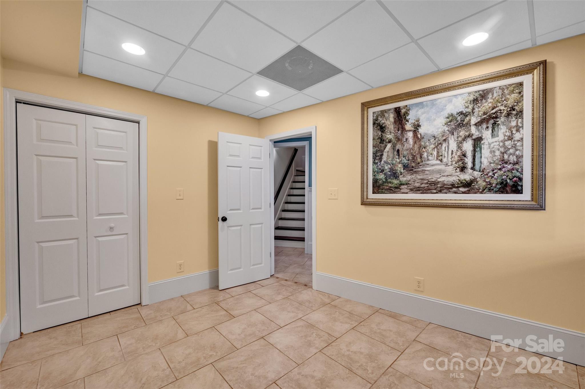 Tega Cay - Residential