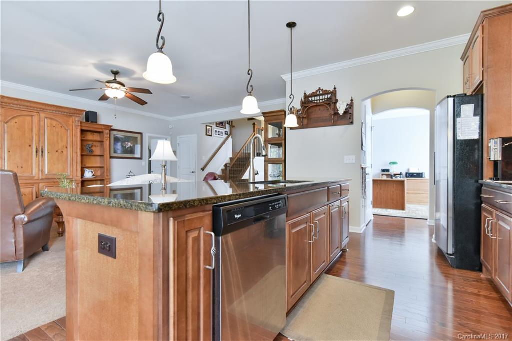 Lake Ridge - Residential