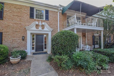 8333 Meadow Lakes Drive Charlotte NC 28210