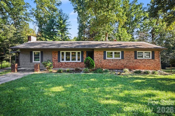 623 WESTSIDE DR, NEWTON, NC 28658 - Image d144d366ea048ae7ed2b1098c6c7cceb/1168426031