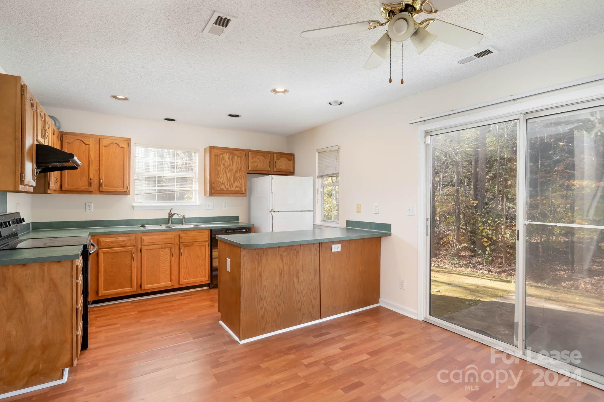 Prescott Village - Residential Lease