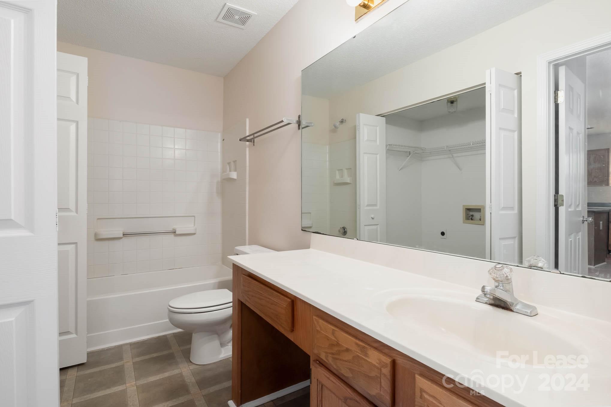 Prescott Village - Residential Lease