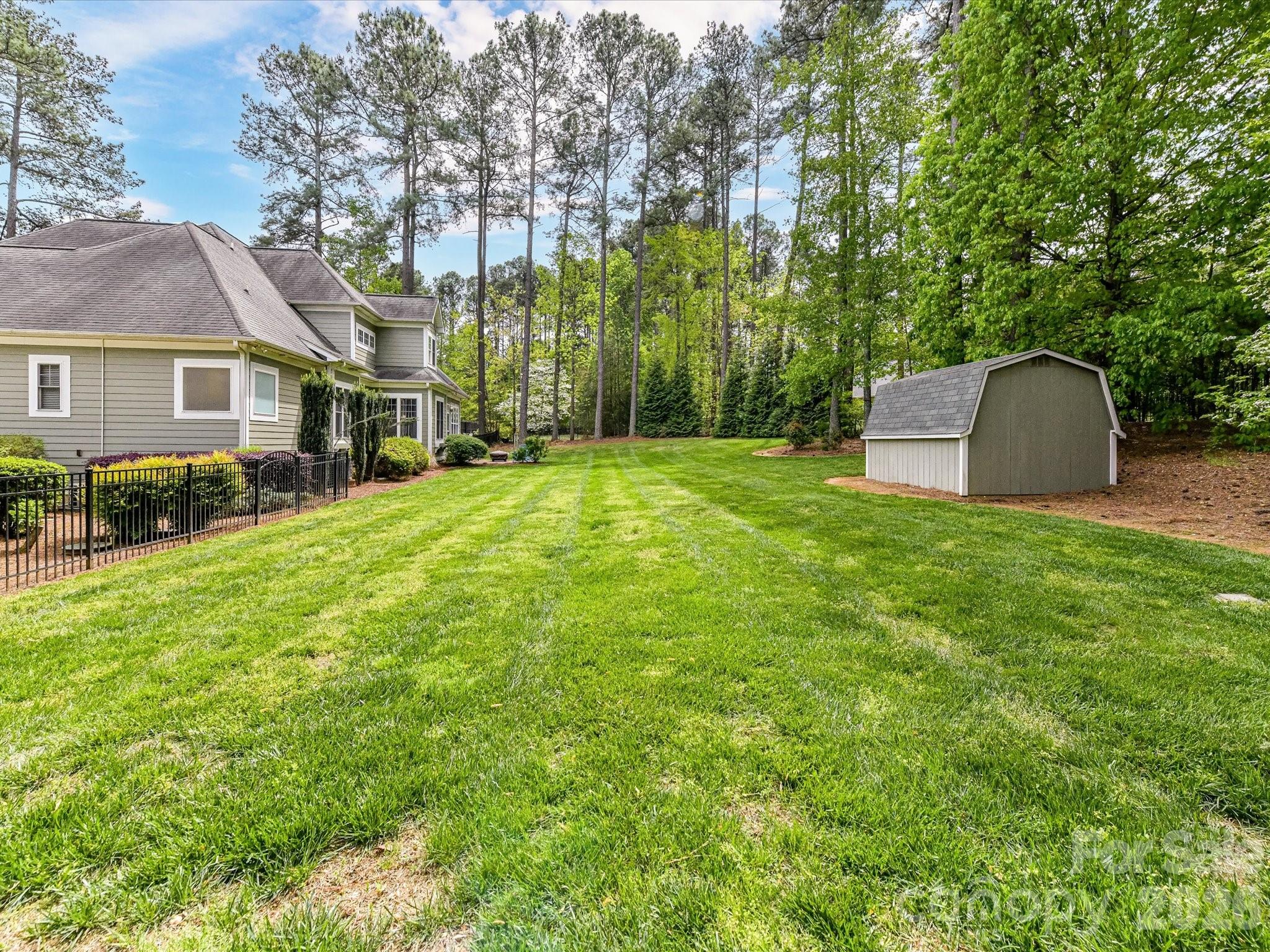 Whispering Oaks - Residential