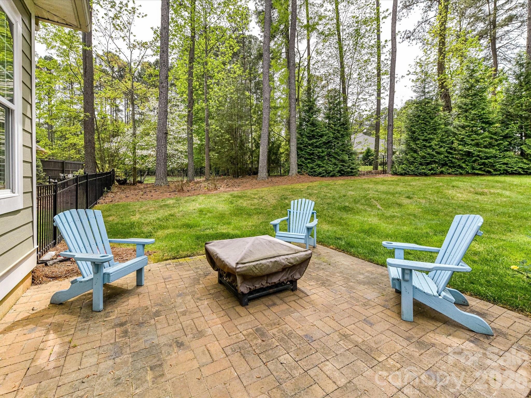 Whispering Oaks - Residential