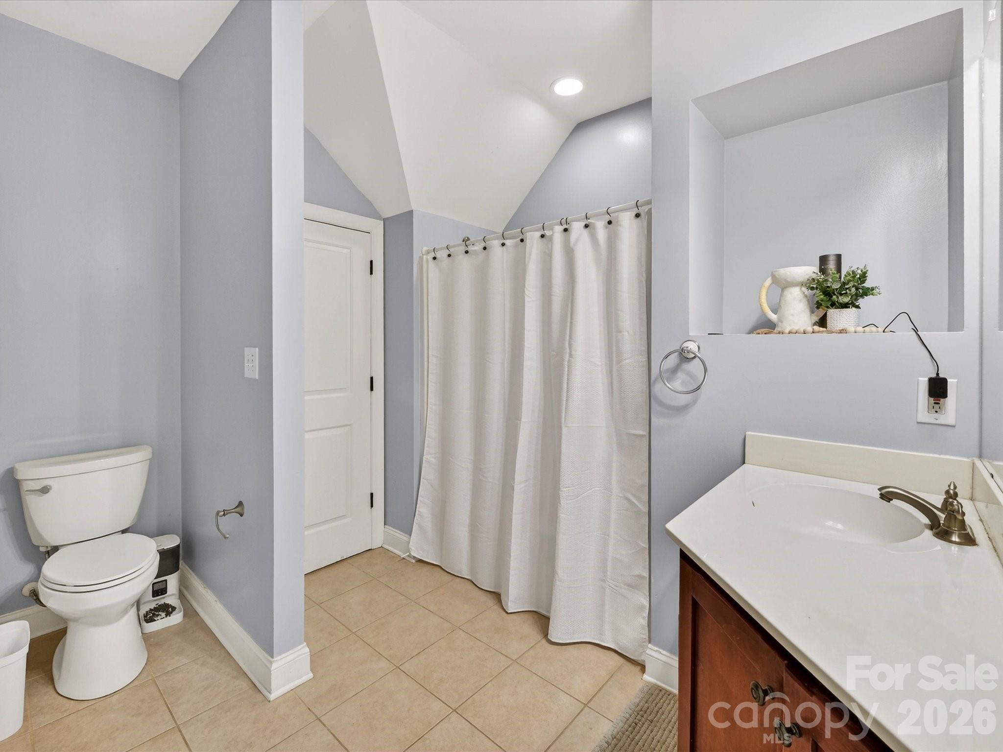 Whispering Oaks - Residential
