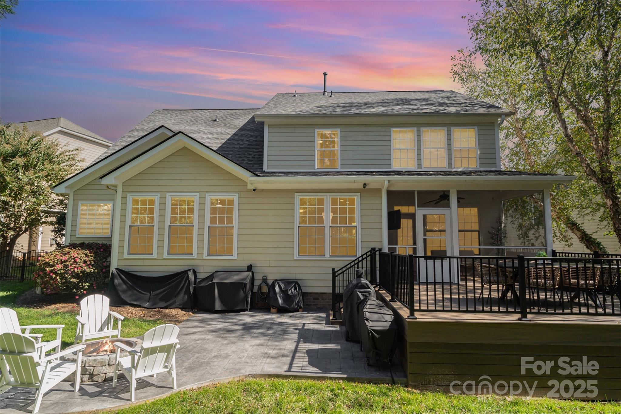 The Vineyards on Lake Wylie - Residential
