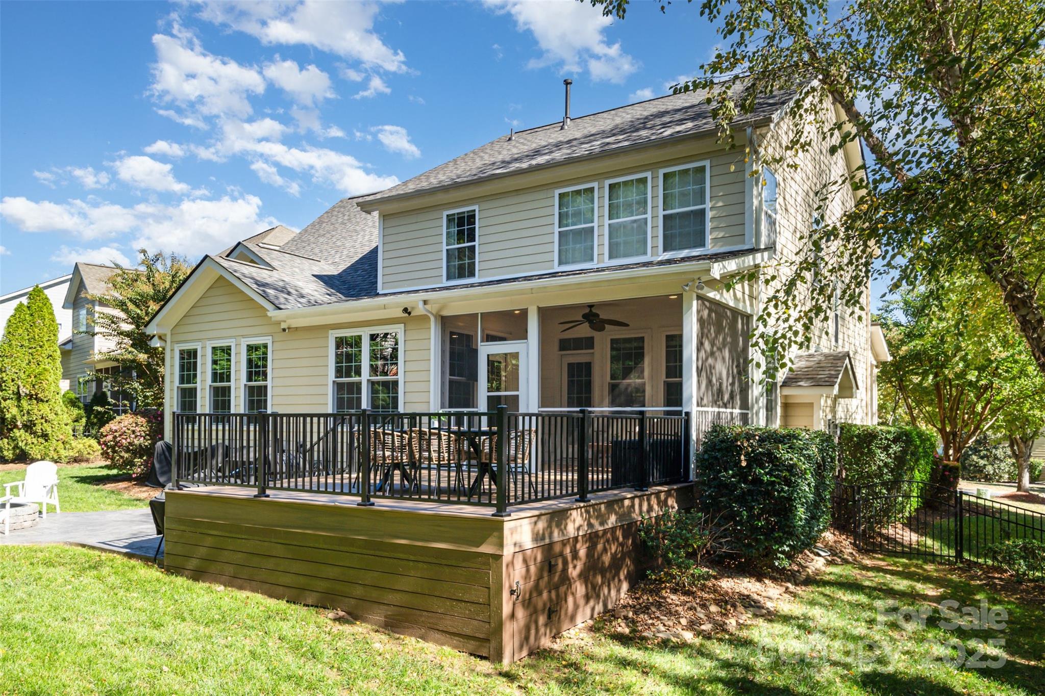 The Vineyards on Lake Wylie - Residential