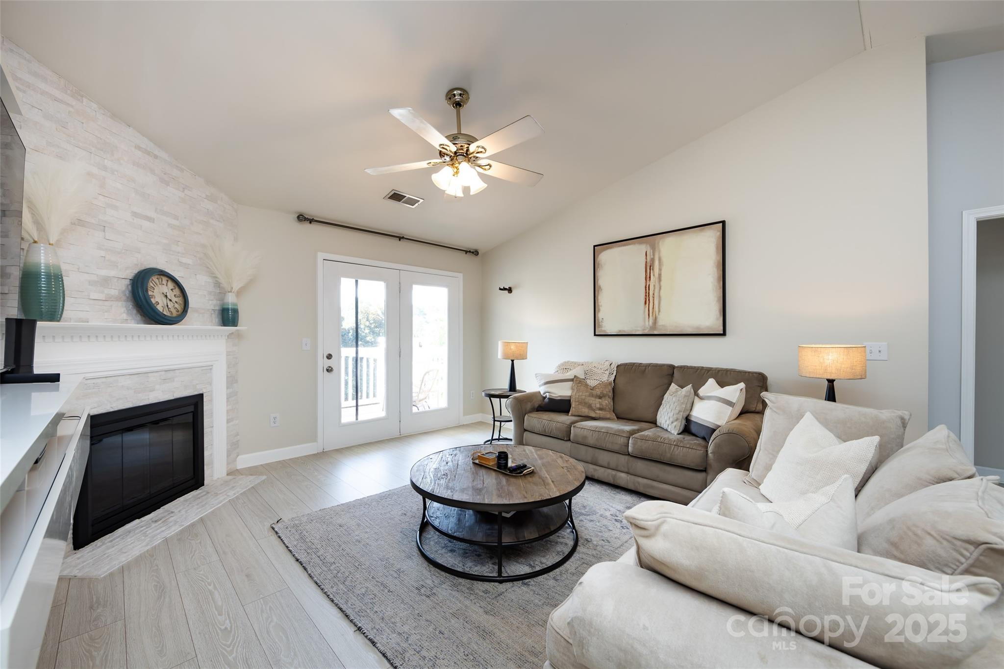 Copper Ridge - Residential