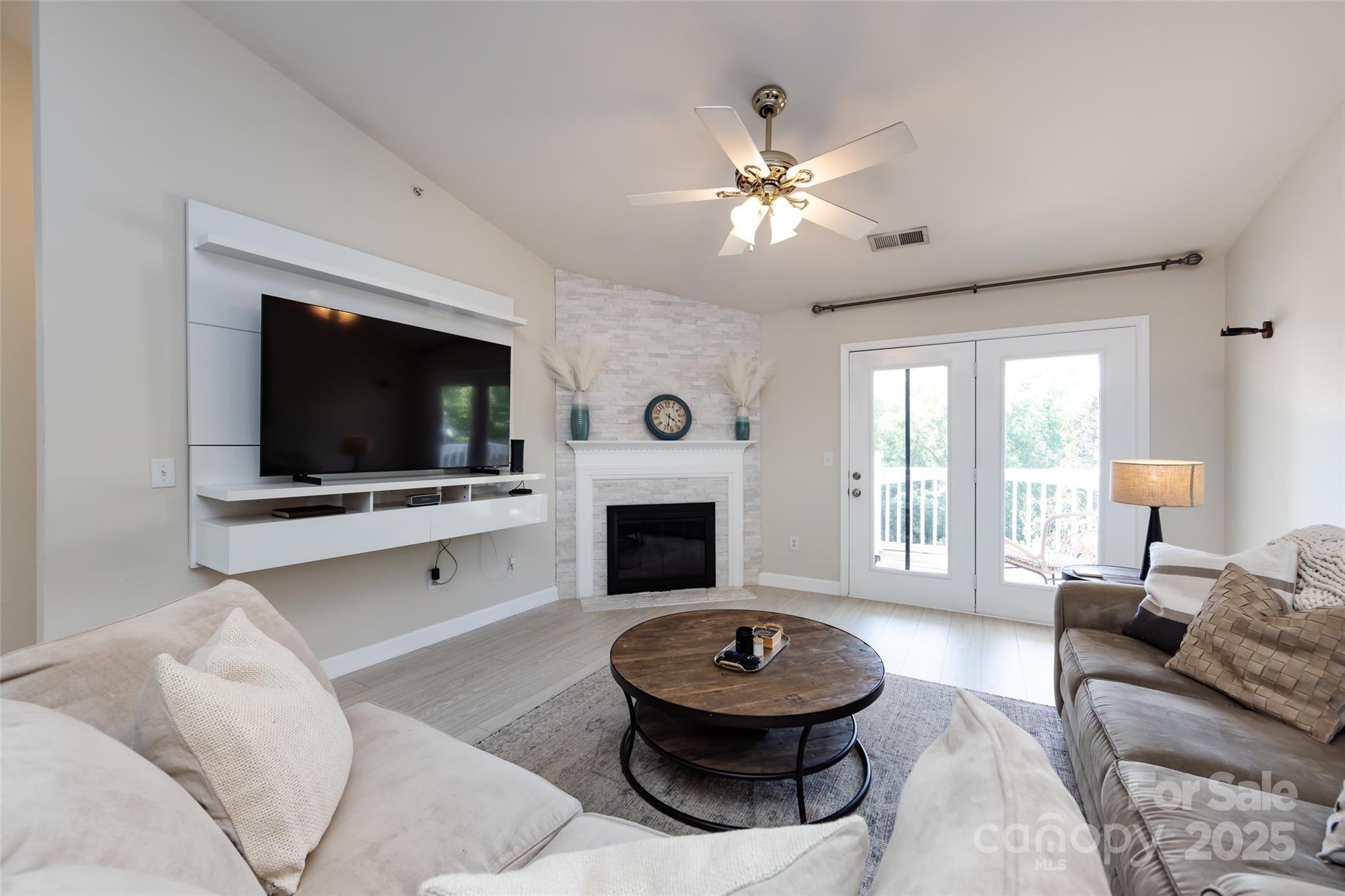 Copper Ridge - Residential