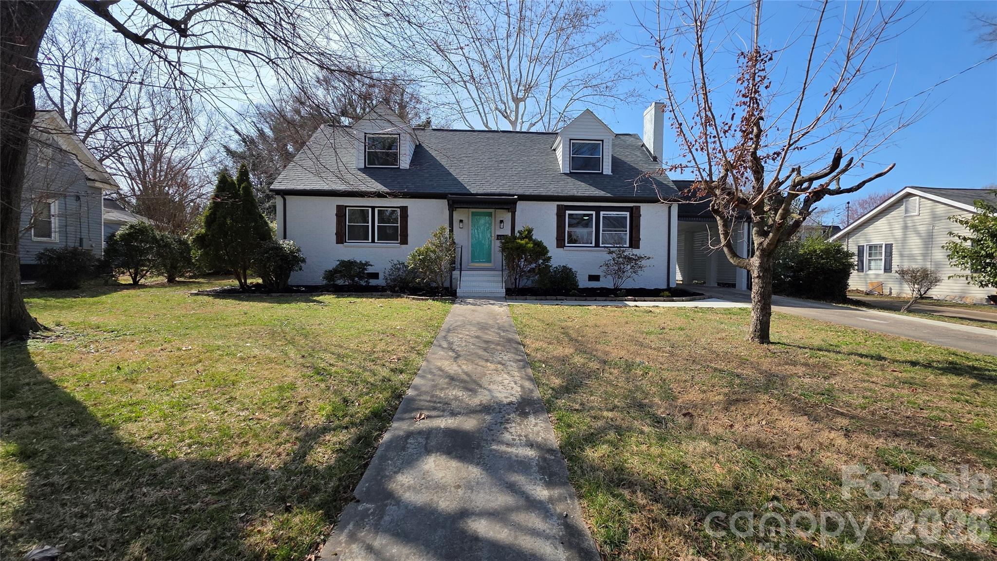 404 S Mulberry Street