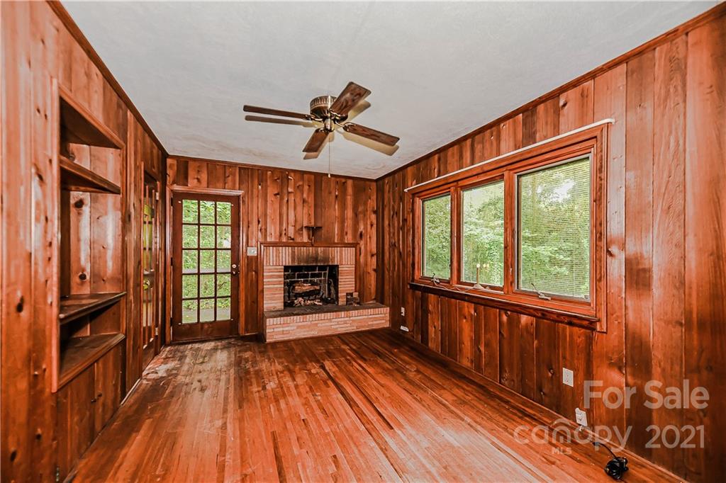 Wooded Acres - Residential