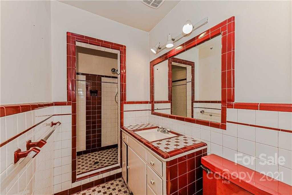 Wooded Acres - Residential