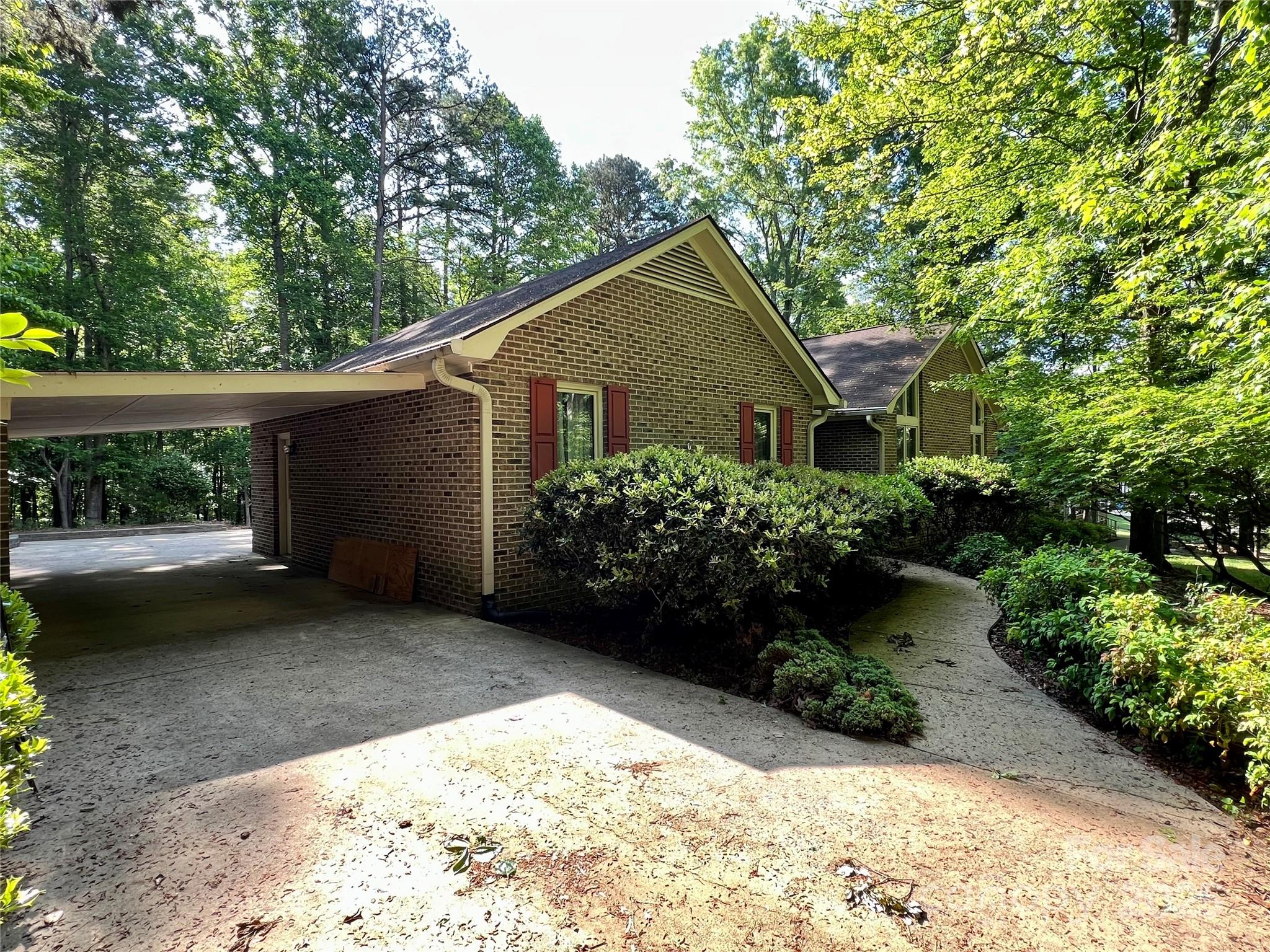 1623 Arbor Way