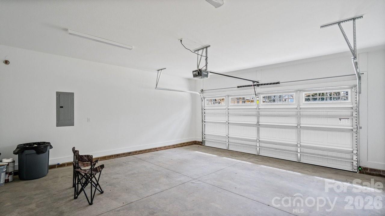 Hillcrest - Residential