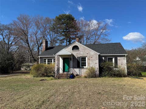 Photo for 937 Beverly Drive