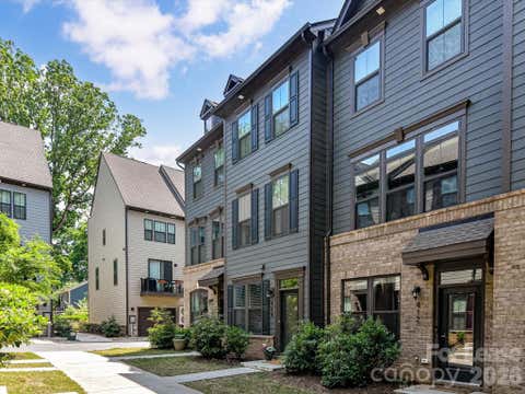 Photo of 408 Tristram Lane, Charlotte, NC 28205 (MLS # 4406328)