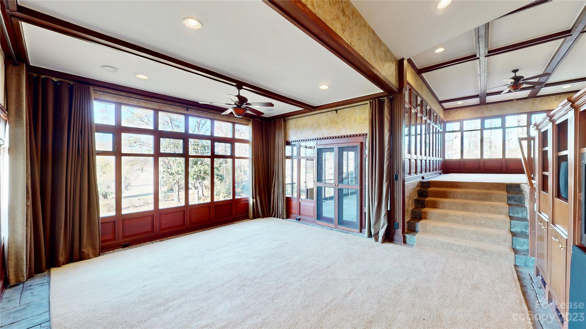 Carmel Country Club - Residential Lease