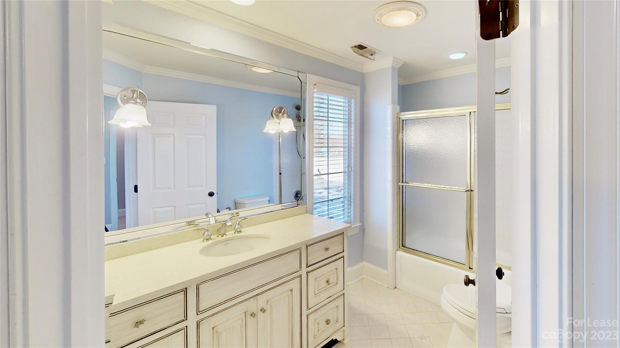 Carmel Country Club - Residential Lease