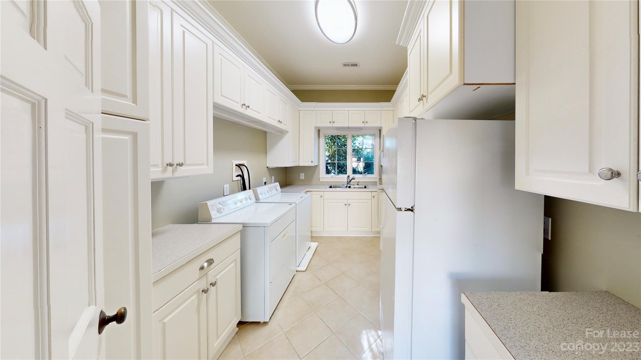 Carmel Country Club - Residential Lease