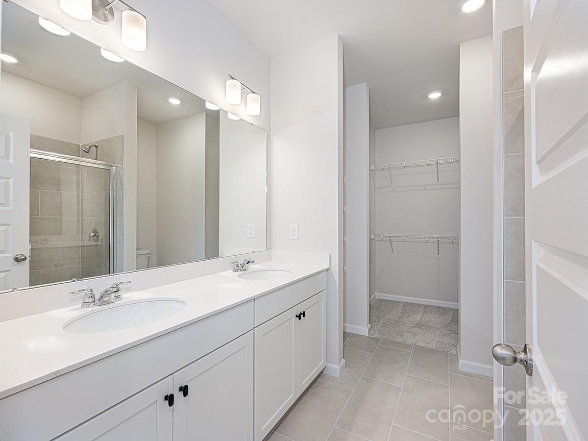 Ruby Dixon Crossing - Residential