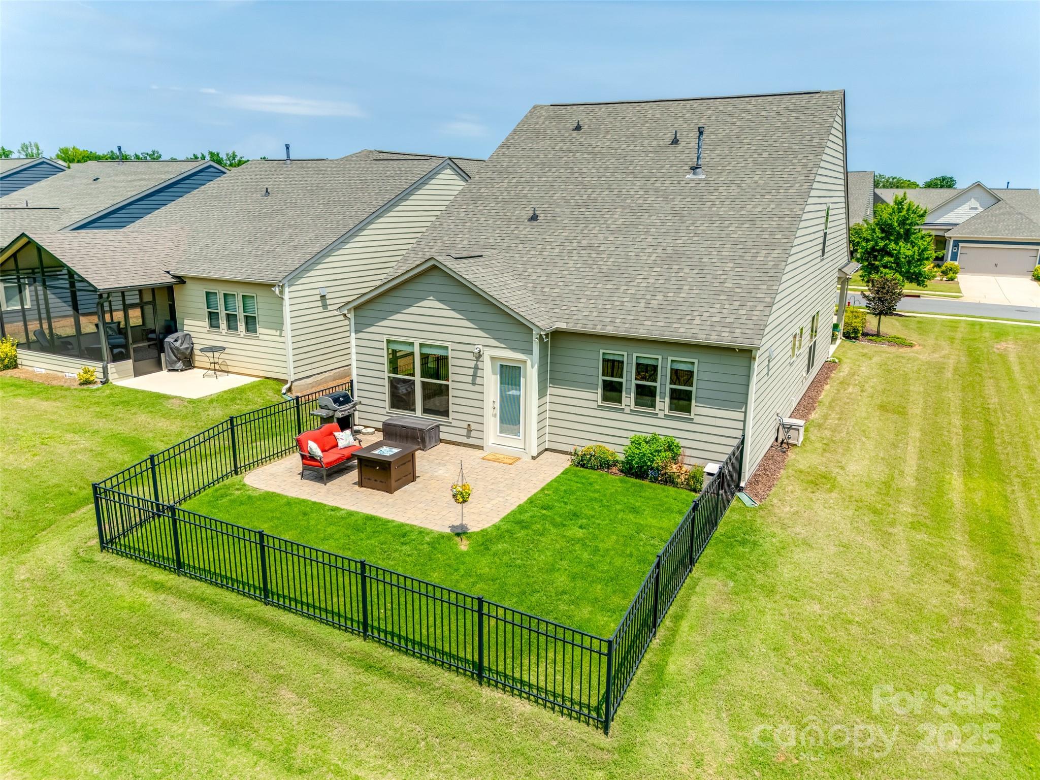 4511 Middlebury Lane