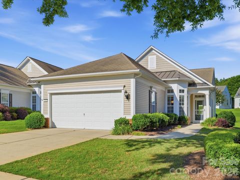 Photo of 3918 Yosemite Way, Fort Mill, SC 29707 (MLS # 4363028)