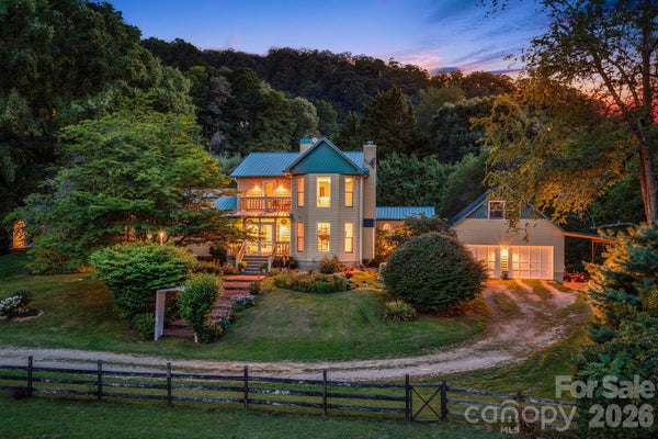 200 BLACK HAWK TRL, WAYNESVILLE, NC 28785 - Image d1790250e19fc828ea36334541f2c62e/714784455