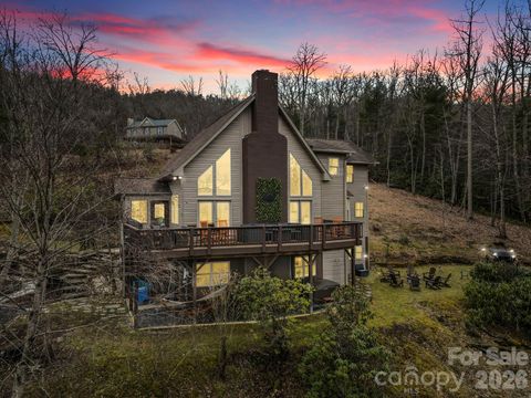 Photo of 106 Bishop Cove Road, Fairview, NC 28730 (MLS # 4382226)