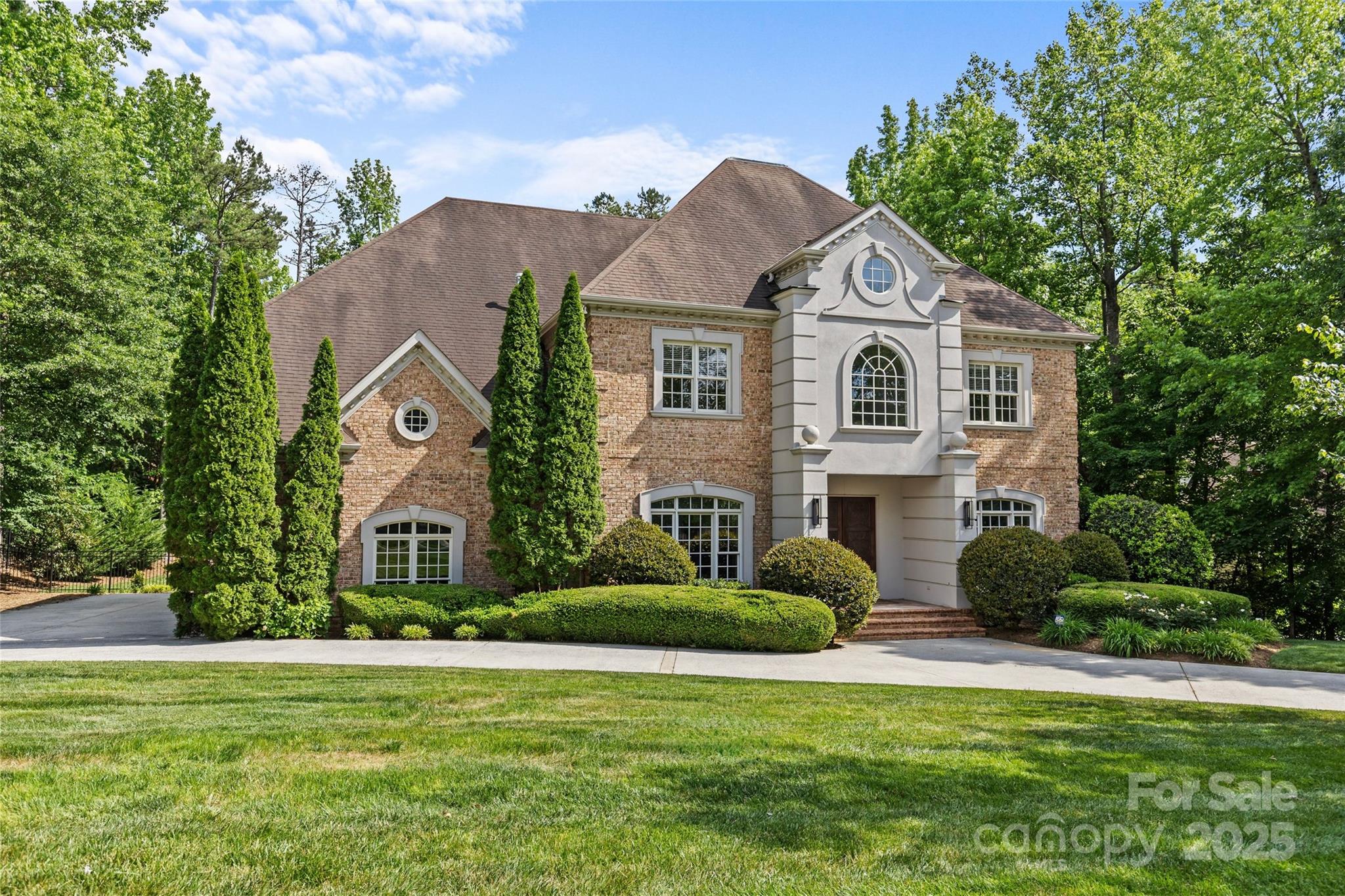 1009 Seminole Drive