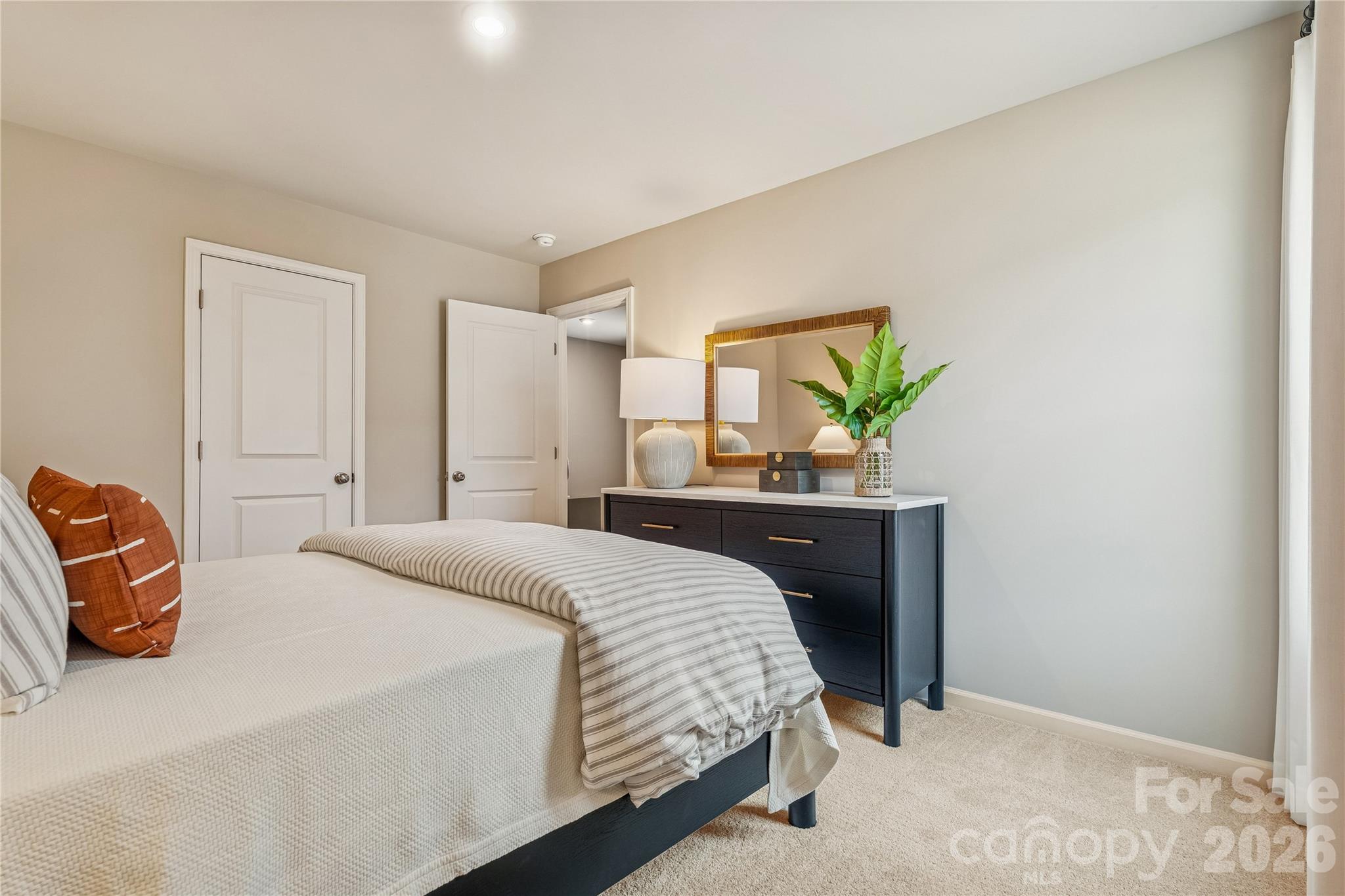 The Retreat at Laurelbrook - Residential