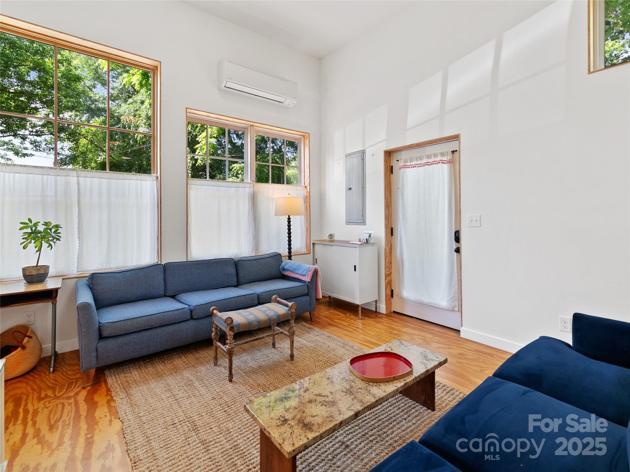 59 Alexander Road