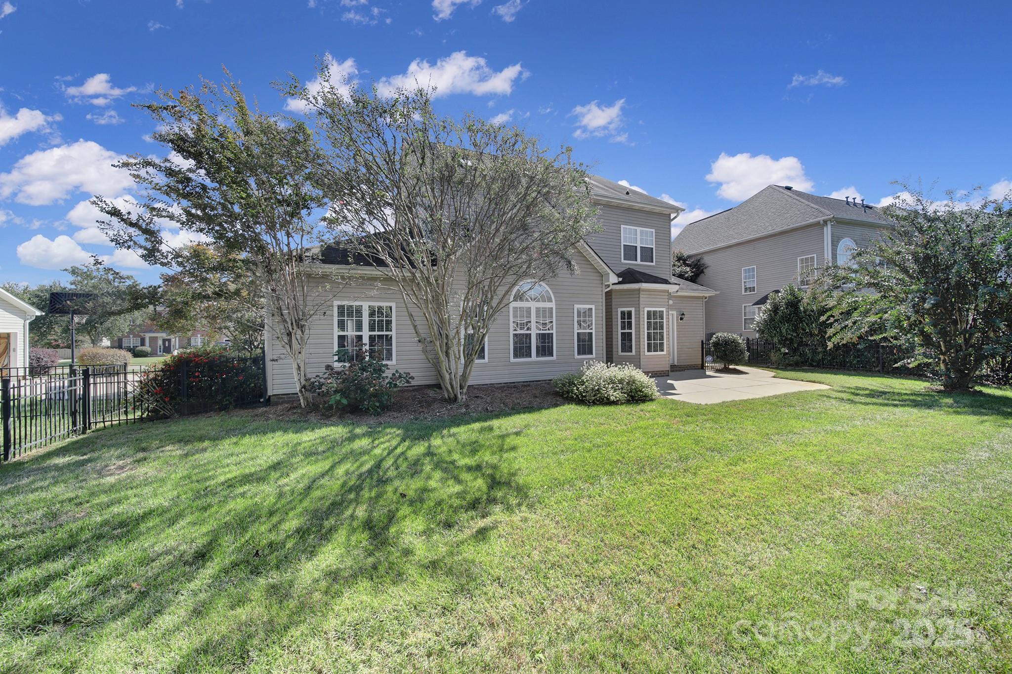 Harris Village - Residential