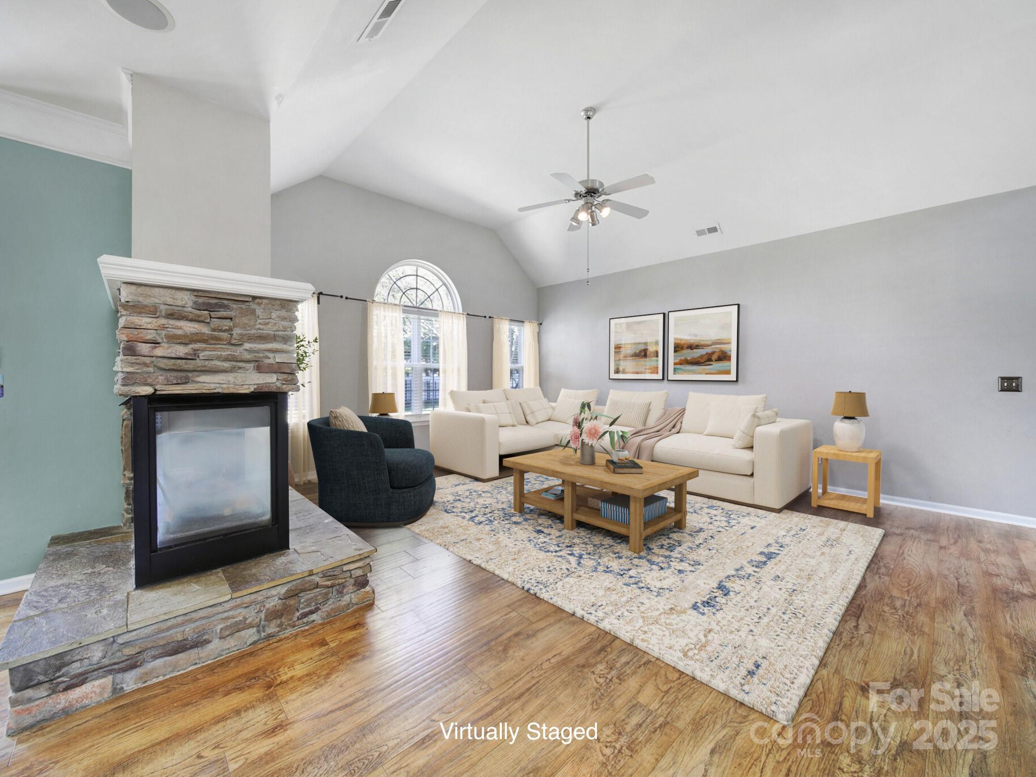 115 Lamplighter Lane