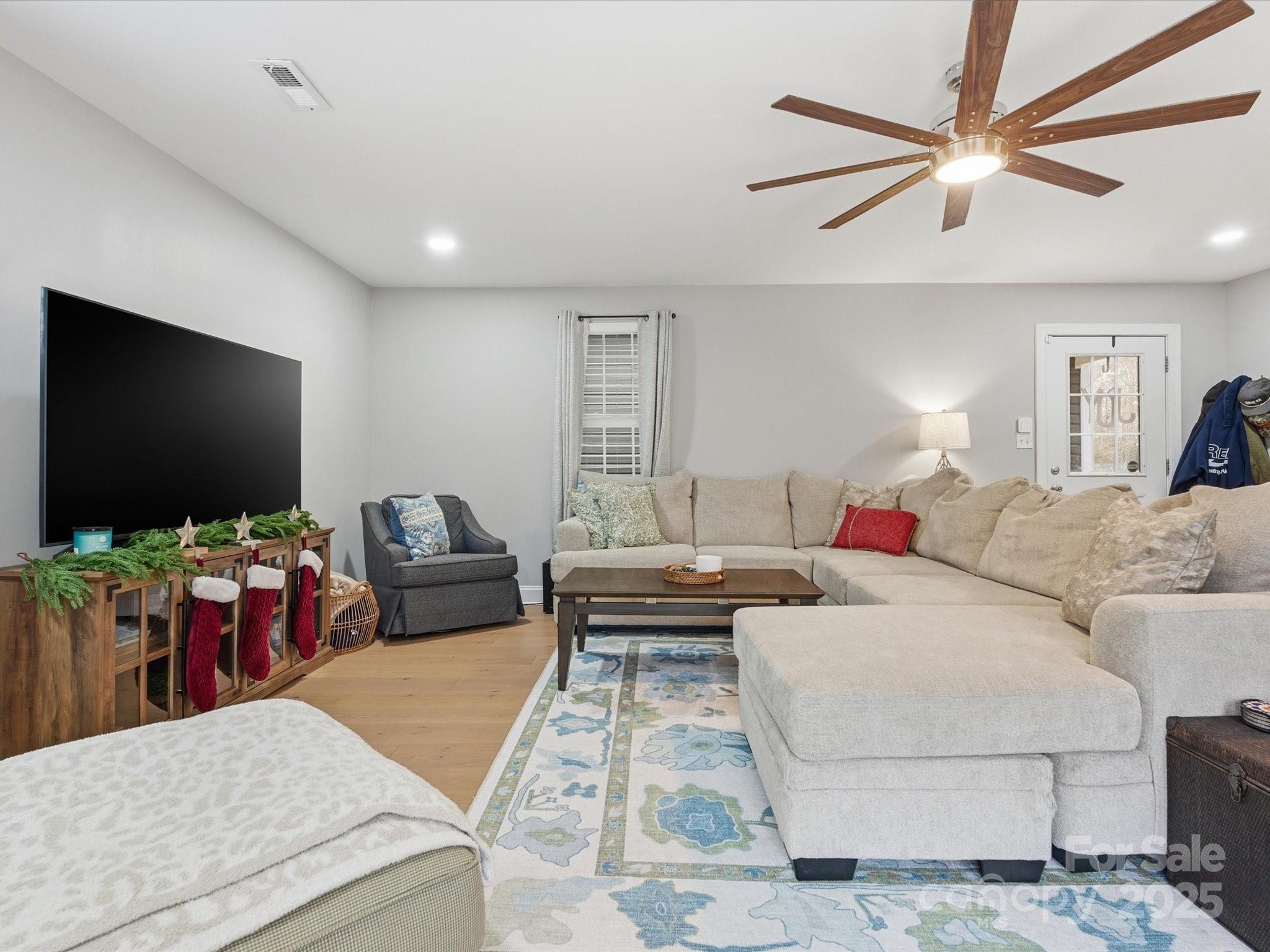 Delta Woods - Residential