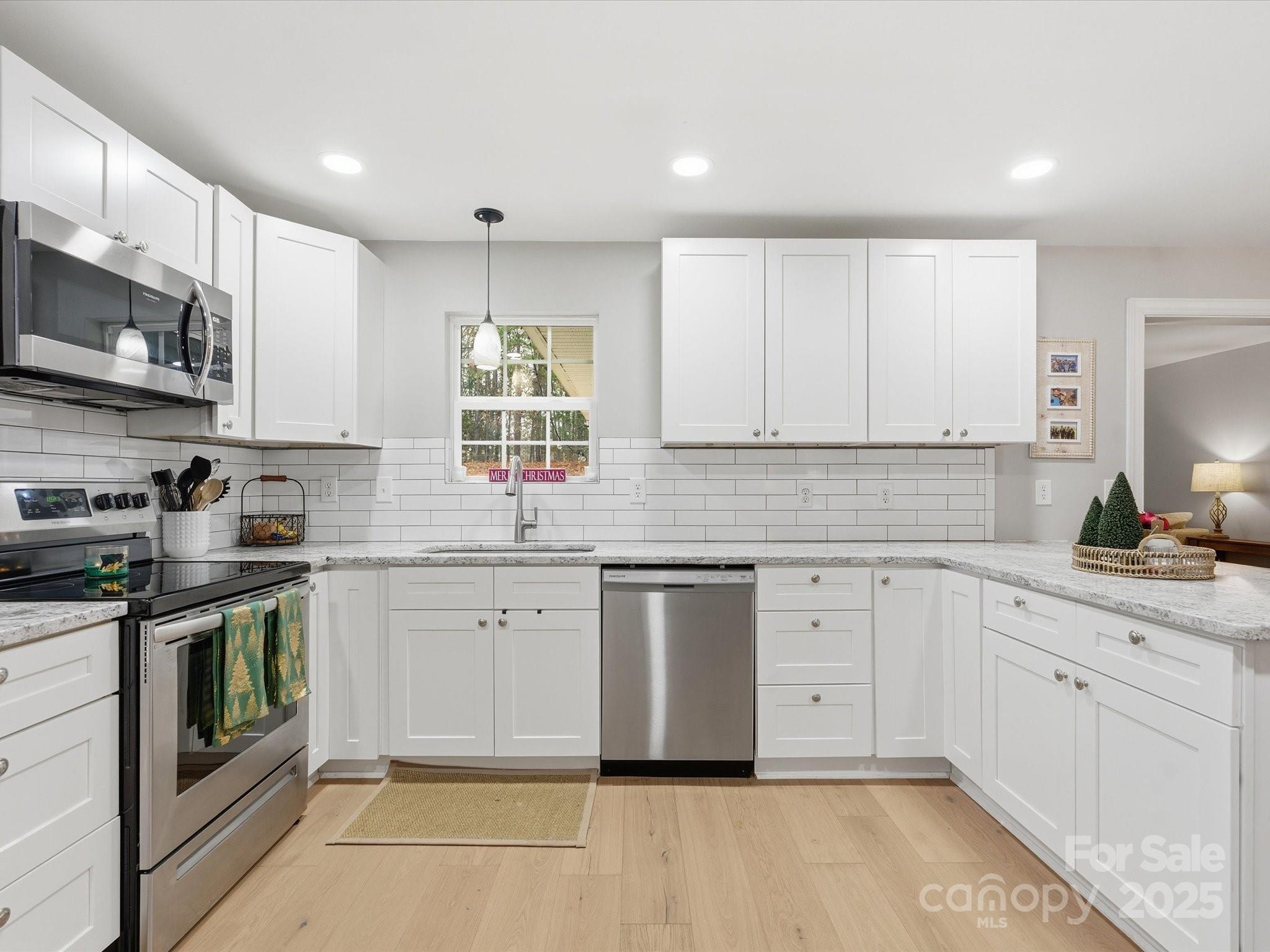 Delta Woods - Residential