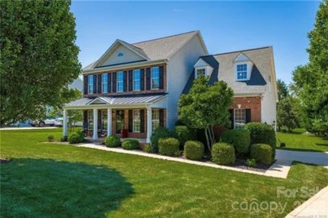Photo of 125 Sundown Cove Drive, Mooresville, NC 28117 (MLS # 4372650)