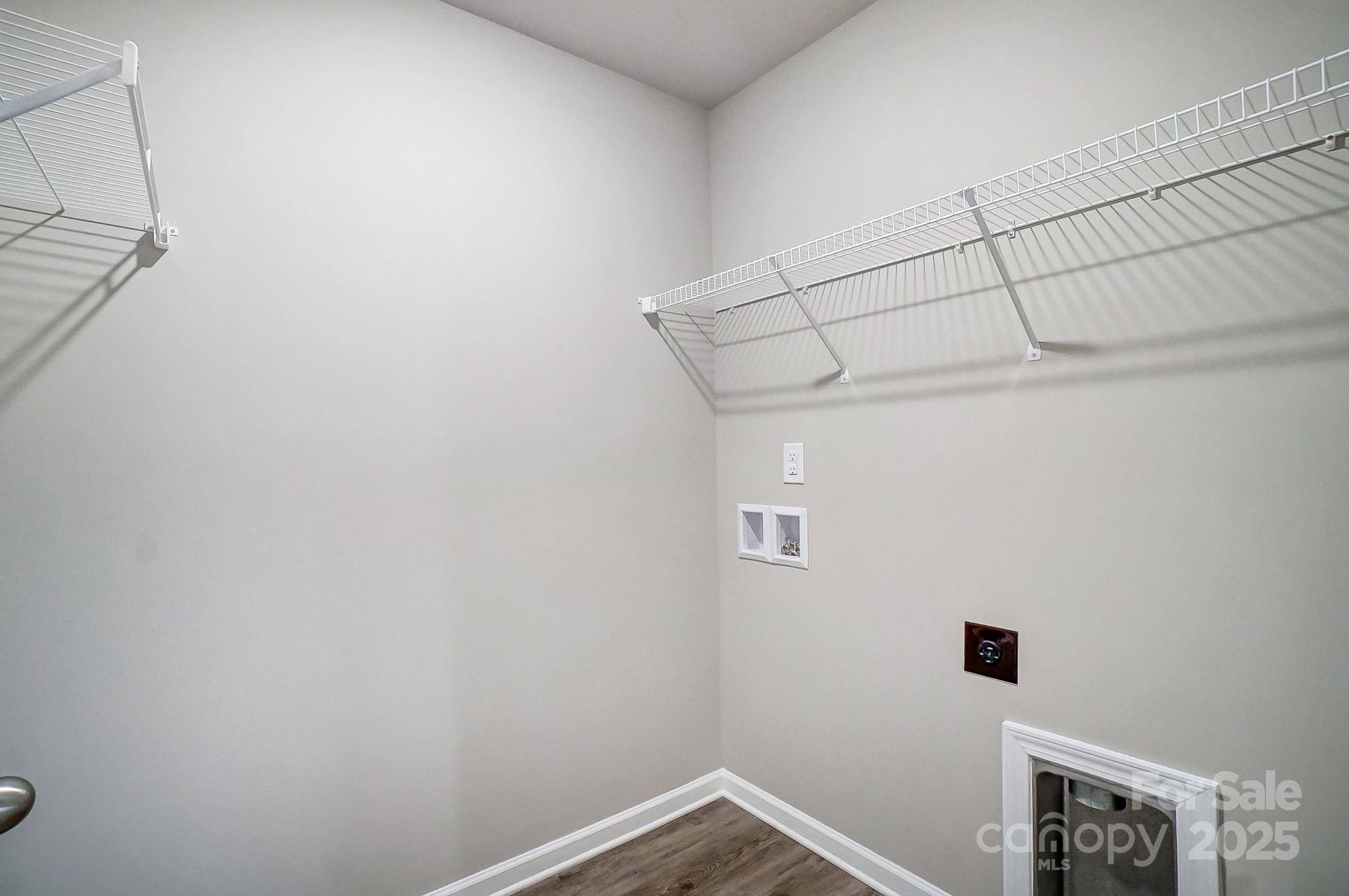Ainsley - Residential