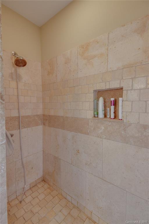 Carowood - Residential