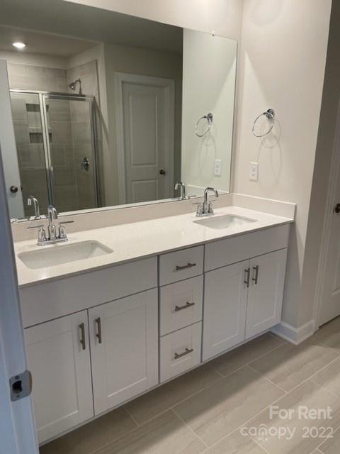 anniston chase - Residential Lease