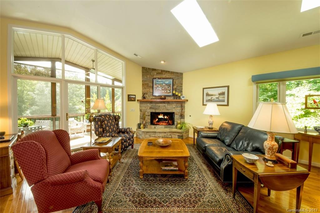 Connestee Falls - Residential