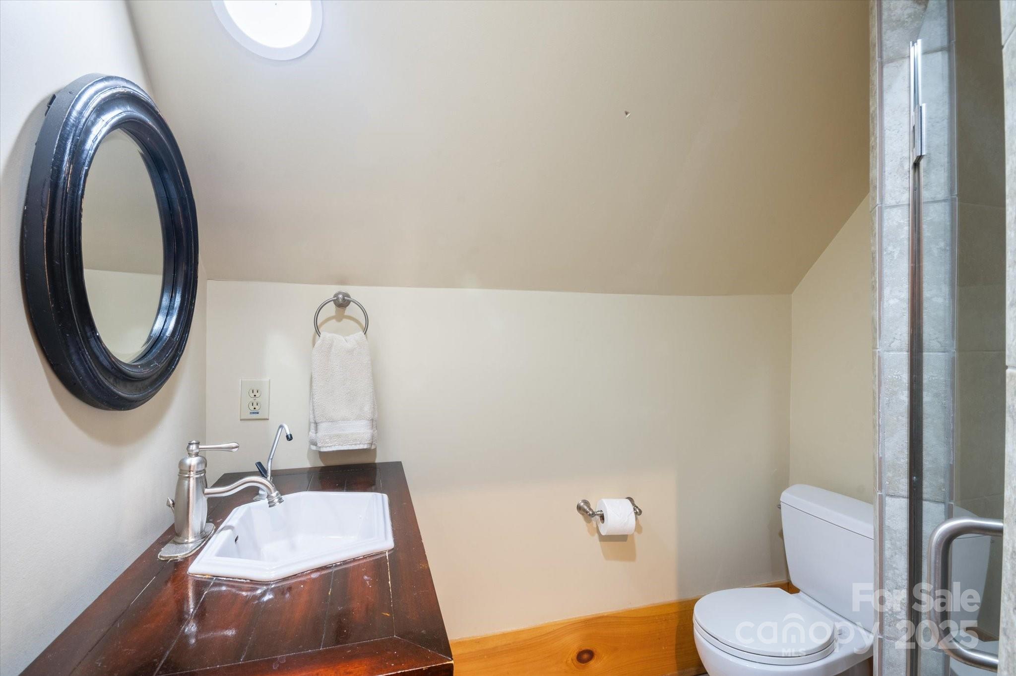 The Arbor at Lake James - Residential