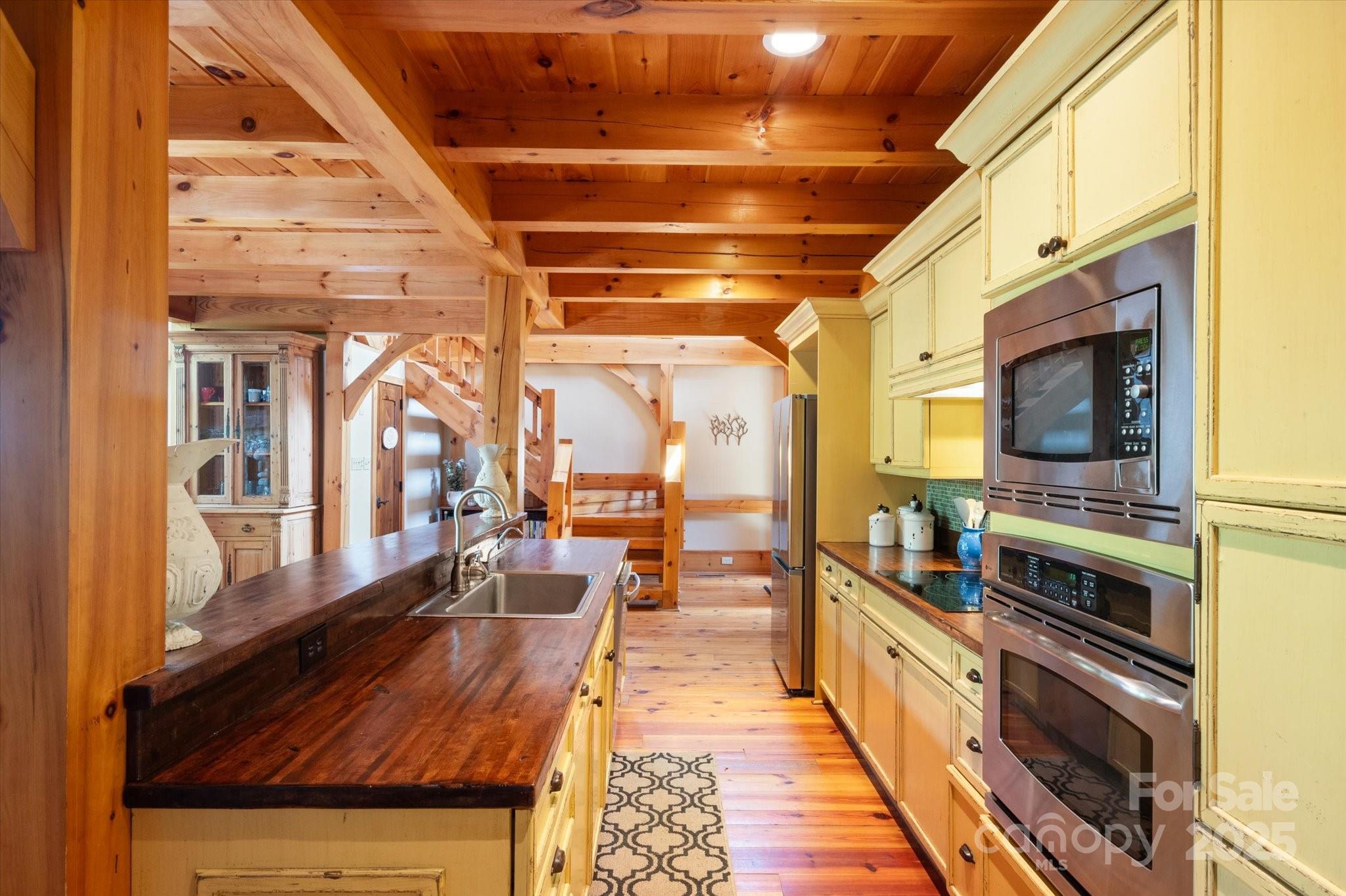 The Arbor at Lake James - Residential