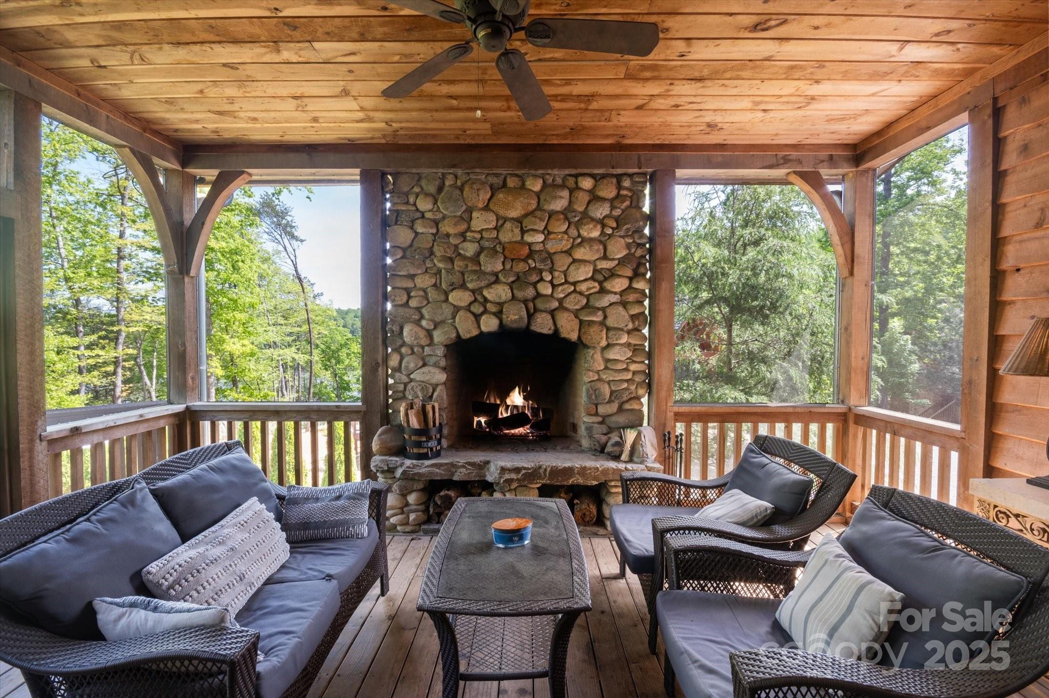 The Arbor at Lake James - Residential